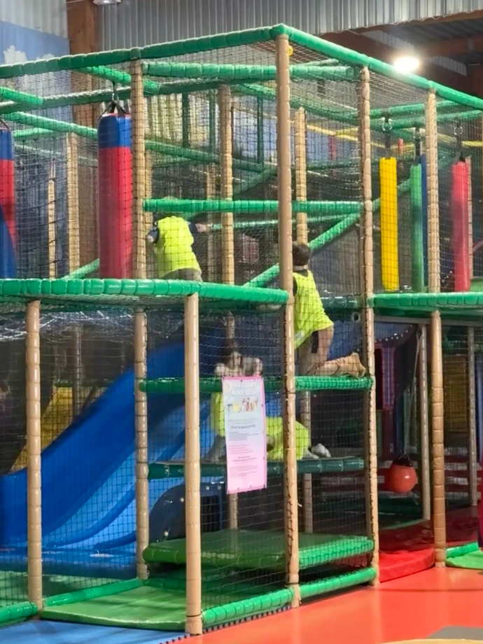Espace de jeu en intérieur pour enfant a Bordeaux
